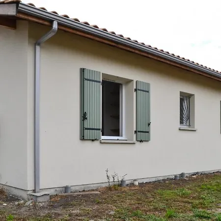Casa de Férias Nice In With 3 Bedrooms